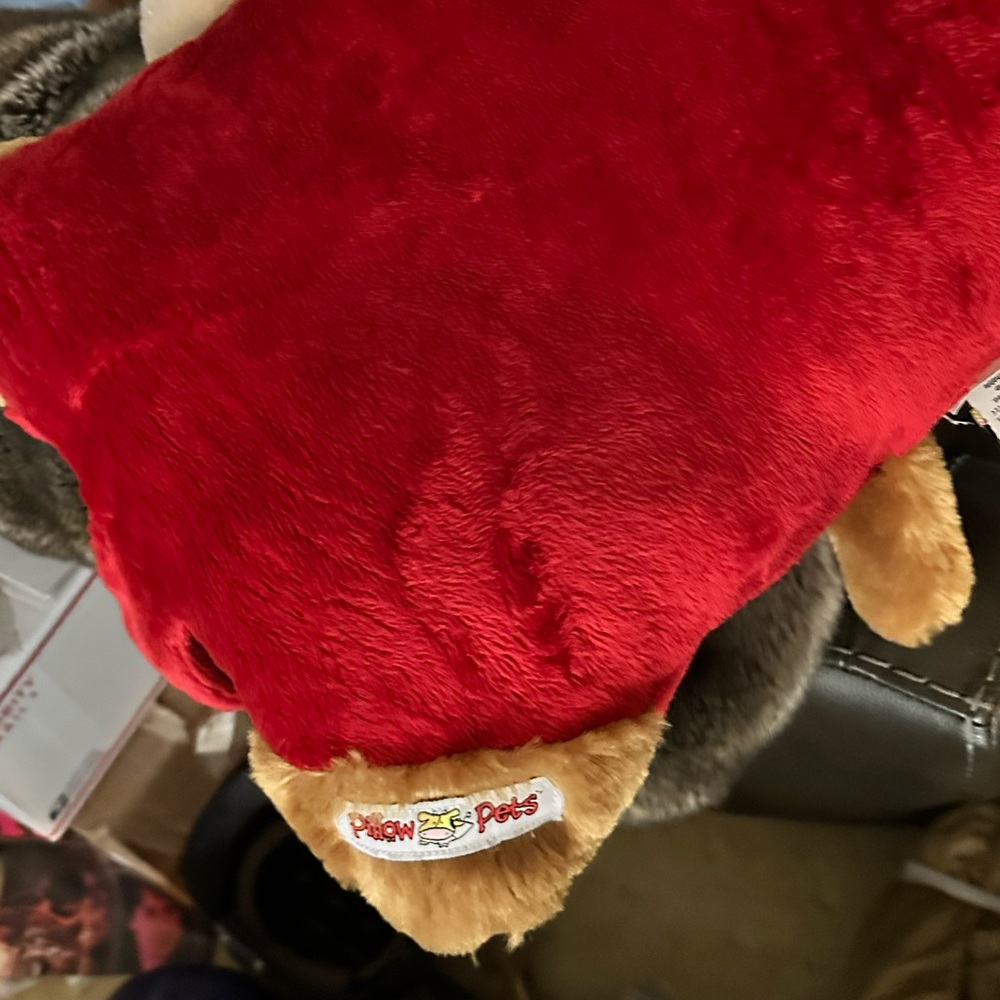 U of Arizona Wilbur Pillow Pet - Picture 4 of 7